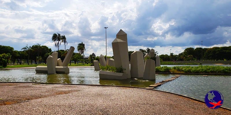 Praça dos Cristais em Brasília