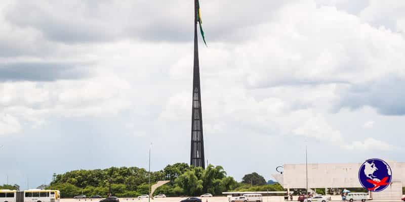 praça dos três poderes em brasília