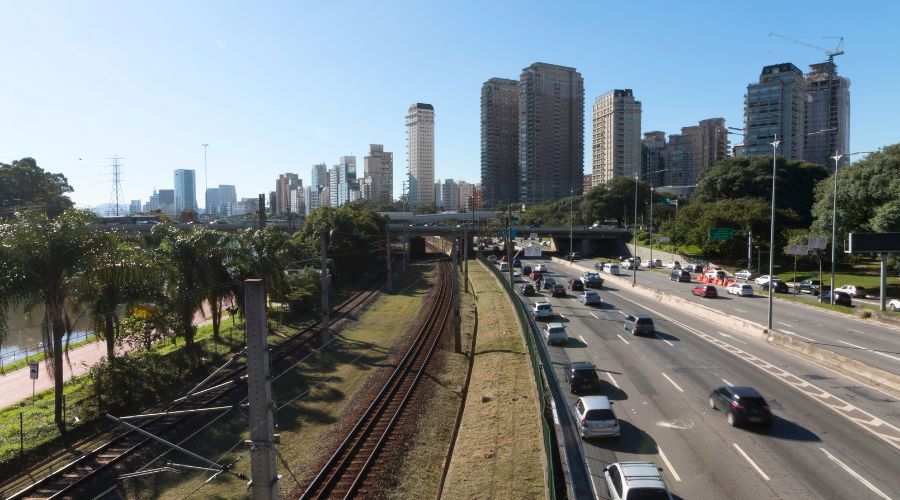 Marginal Pinheiro em São Paulo