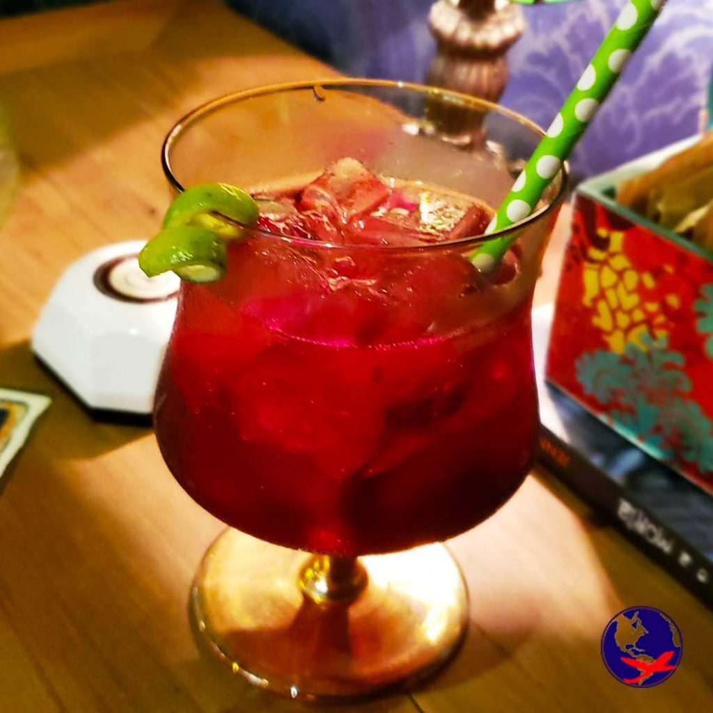 Drink de Hibisco no Agridoce Café