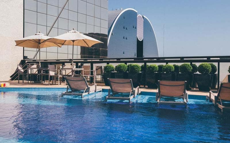 Piscina do Hotel Cullinan Premium Brasília
