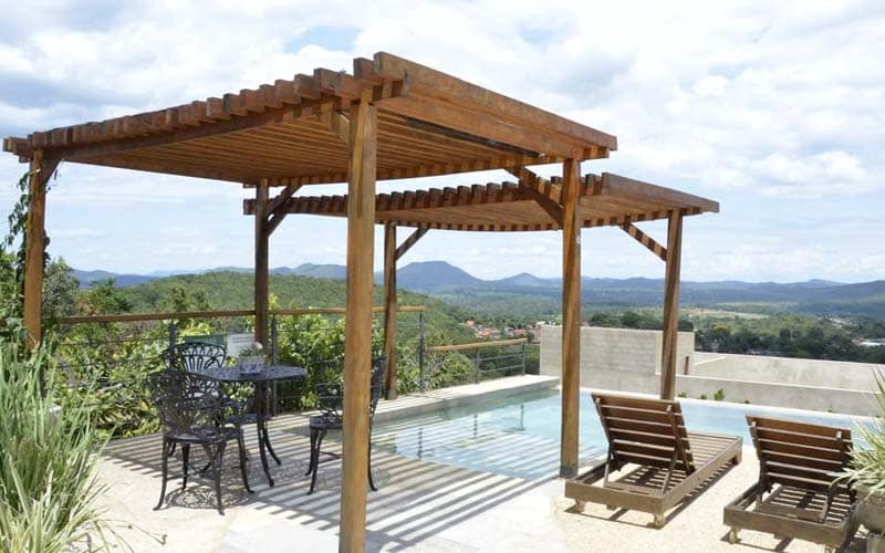 Piscina da pousada do campo