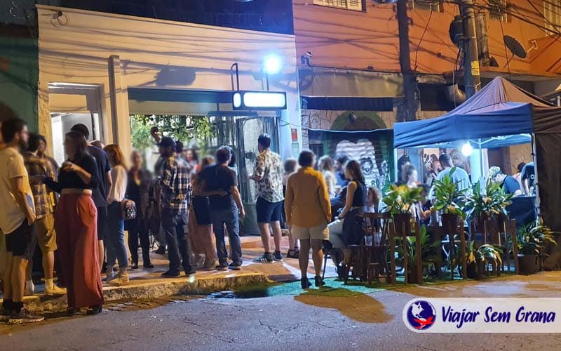 Vida noturna na vila madalena