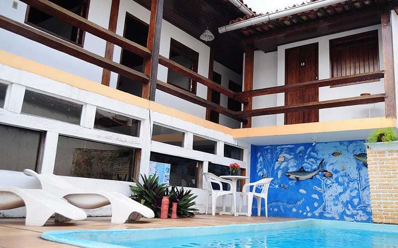 Piscina pousada costa sol