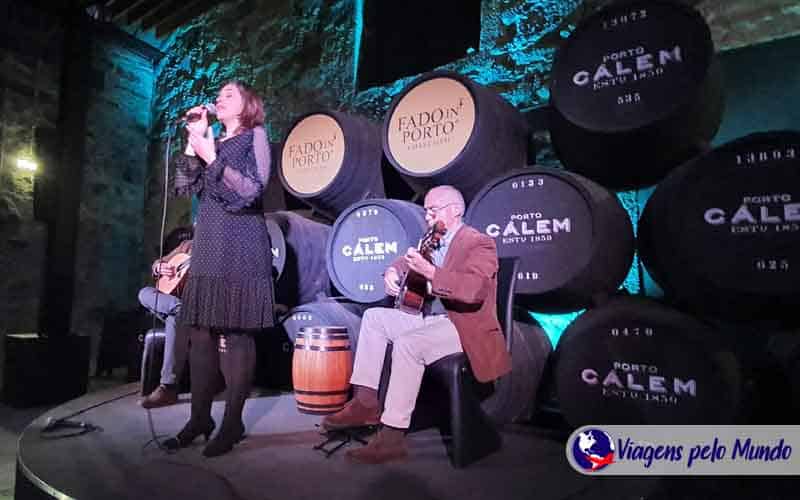 Cave Calém com Show de Fado