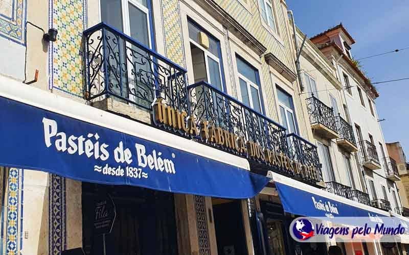 Entrada da lanchonete de Pasteis de Belém 