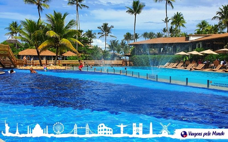 Piscina das crianças e adultos no resort cana brava