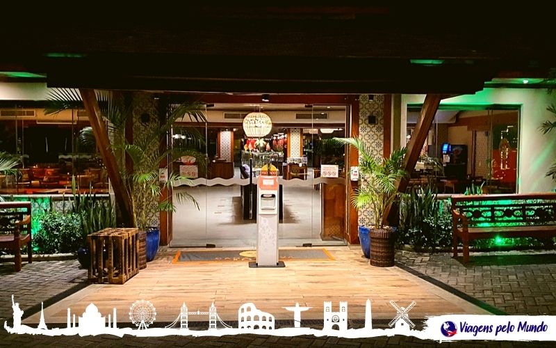 Restaurante do resort cana brava