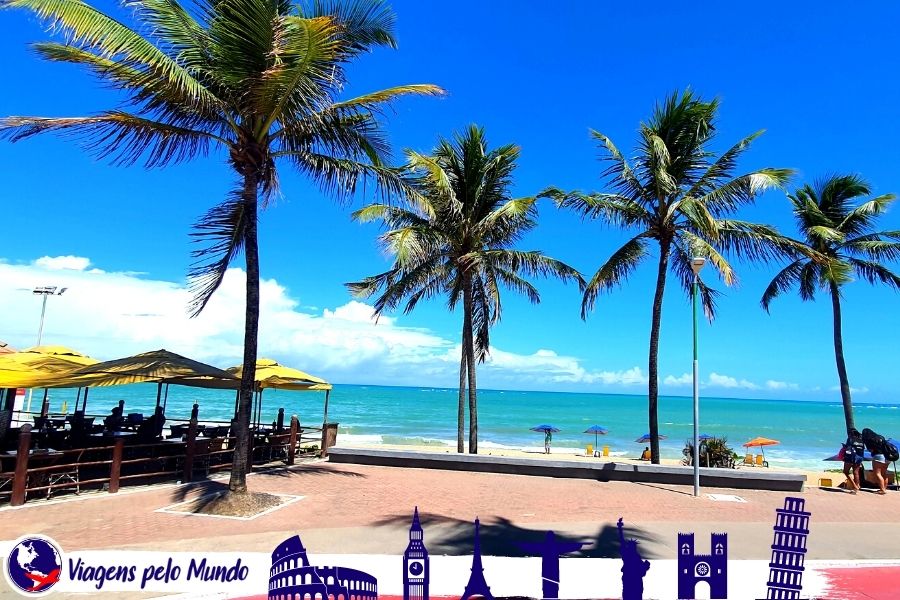 Praia de Jatiúca em Maceió