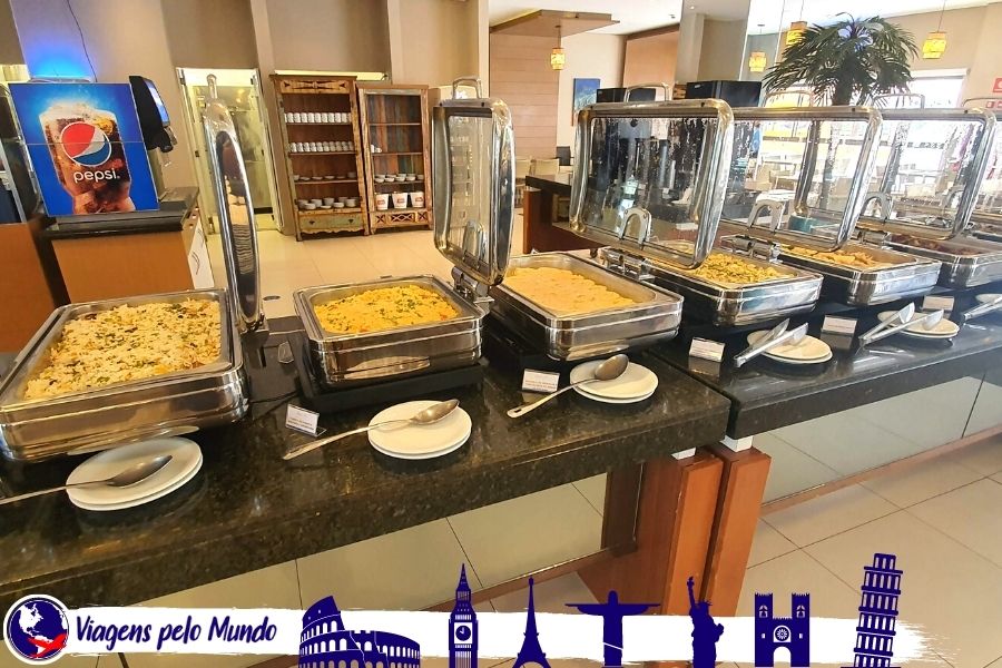 Restaurante no Wyndham Olímpia