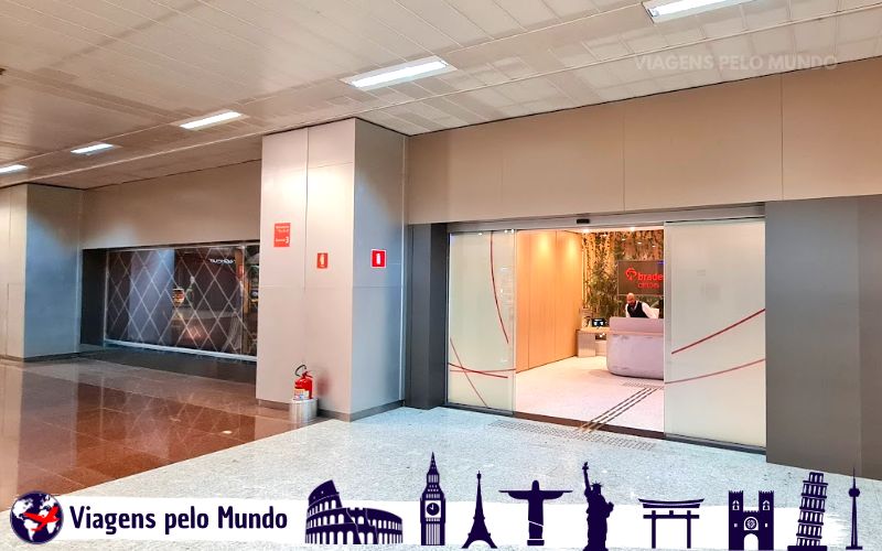 Entrada da Sala Bradesco Lounge no Terminal 3
