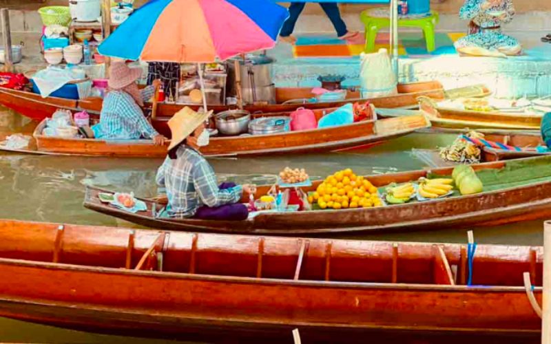 Mercados em Bangkok, Mercado Flutuante
