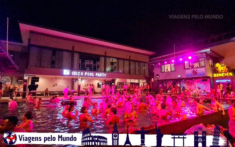 Ibiza Pool Party em Phi Phi na Tailândia