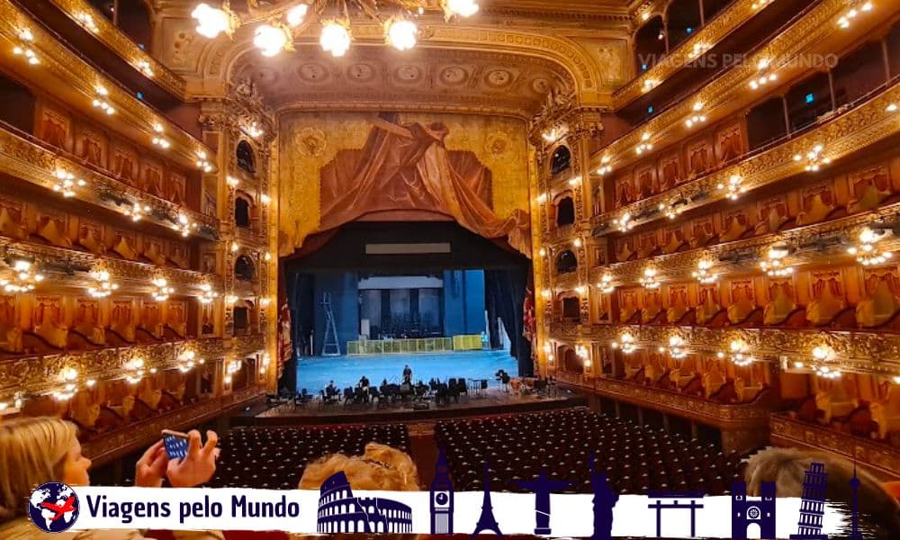 Espetáculo no Teatro Colón