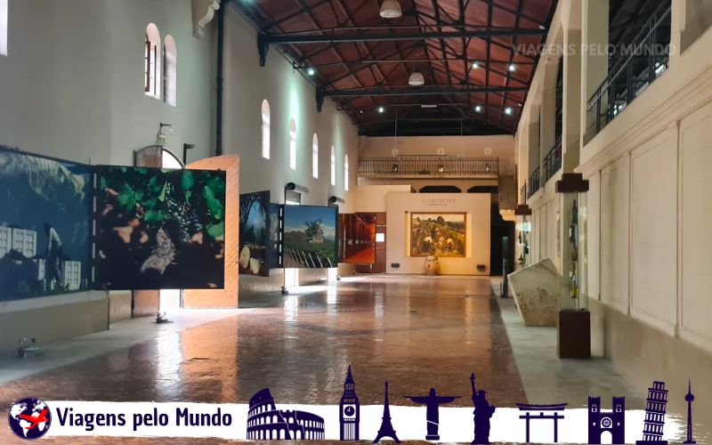 Sala com fotos da história da Bodega Trapiche