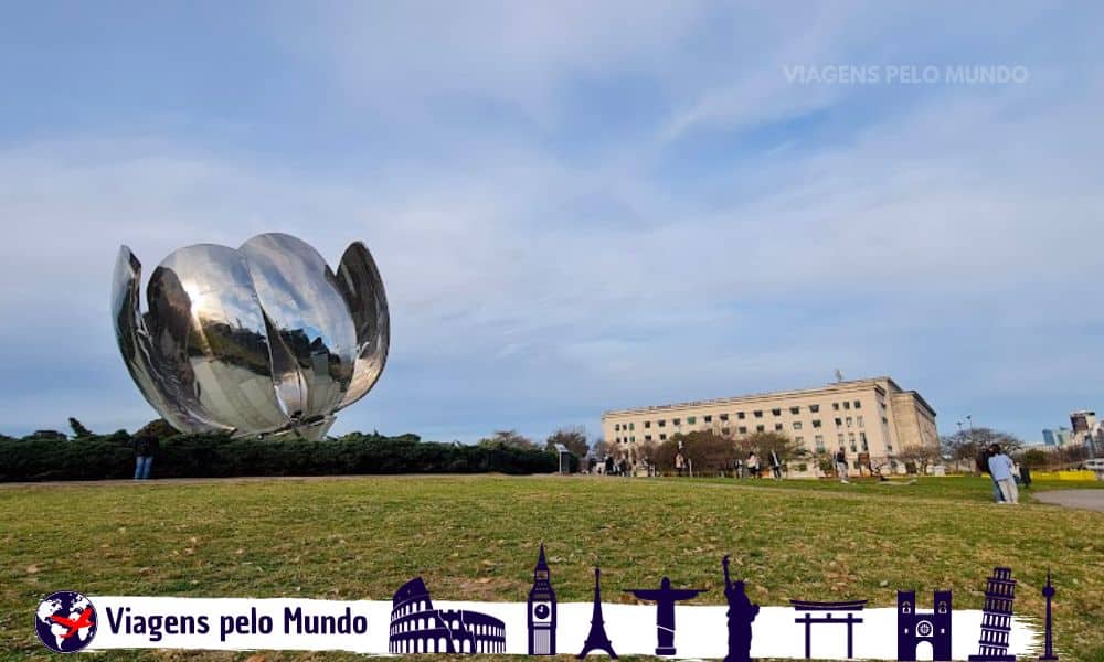 Floralis Genérica e faculdade em Buenos Aires