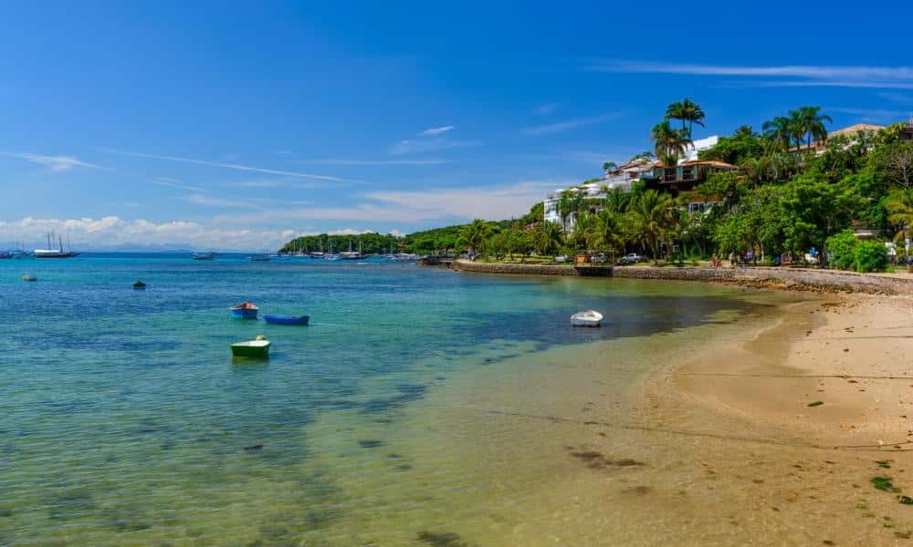 Trilha pelas praias e piscinas naturais de Búzios (Fonte: Civitatis)