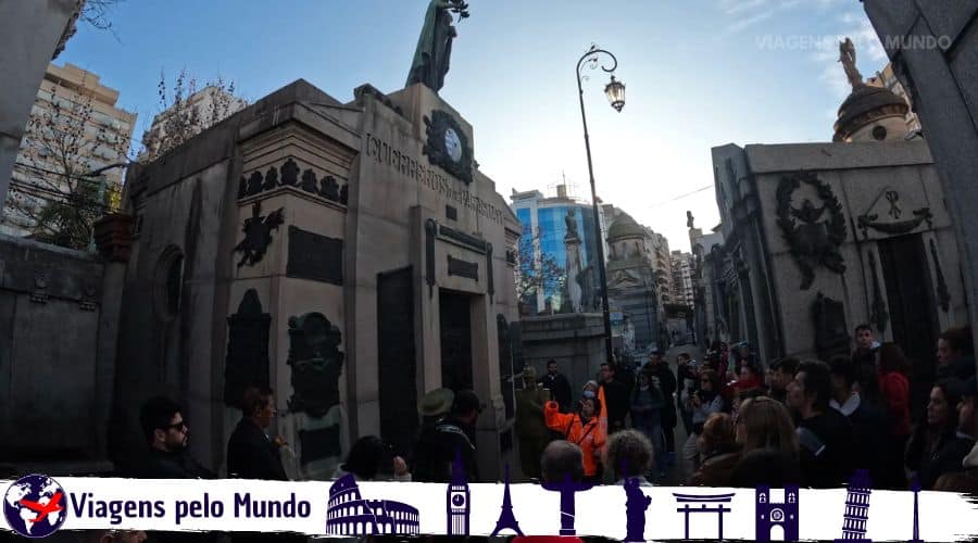 Free Walking Tour pelo Cemitério da Recoleta