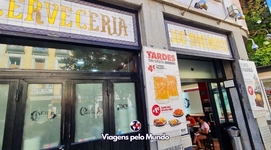 Entrada de um restaurante barato em Madrid na Espanha