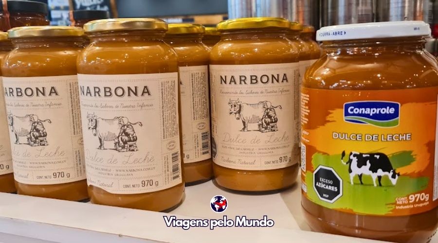 Potes de Dulce de Leche no mercado no Uruguai.