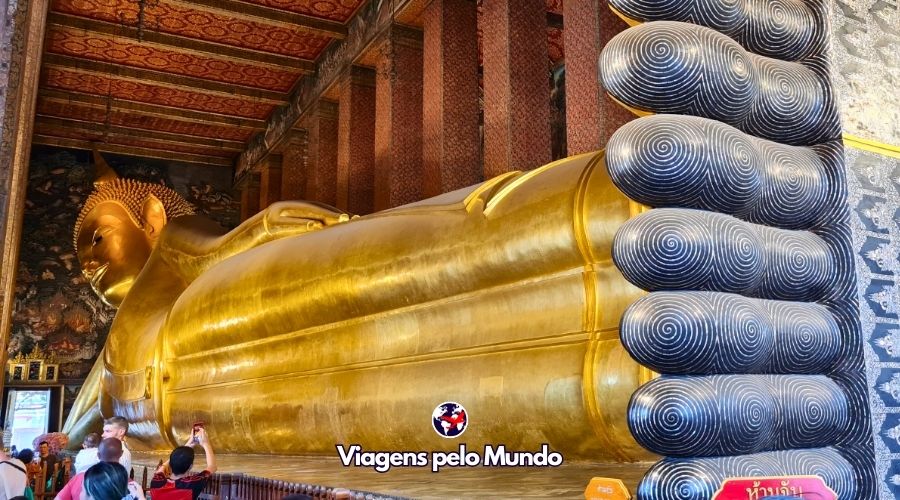 Templo do Buda Reclinado em Bangkok