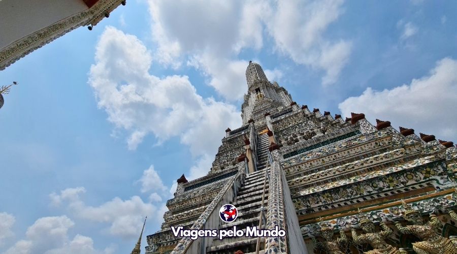 Templo do Amanhecer visto de perto